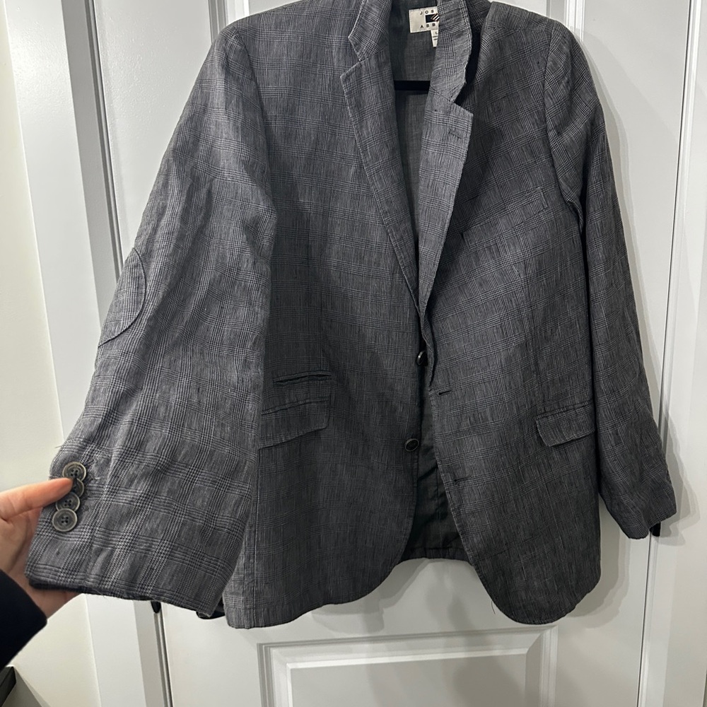 094. Joseph Abboud Charcoal Blazer.